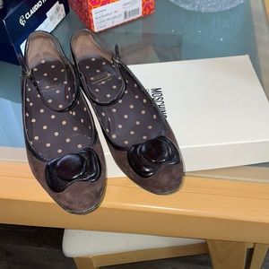Moschino size 38 shoes